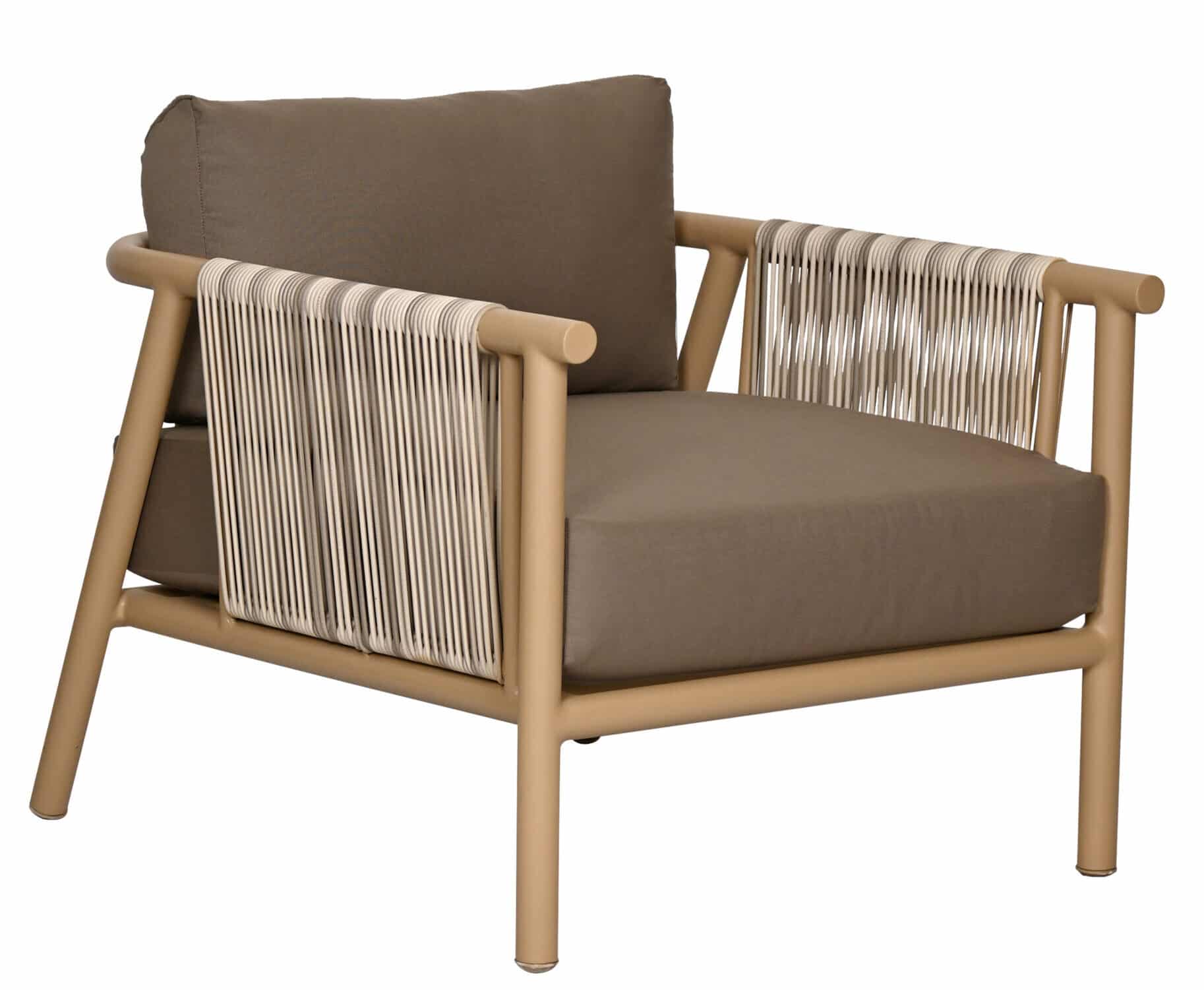 Lirio Lounge Chair