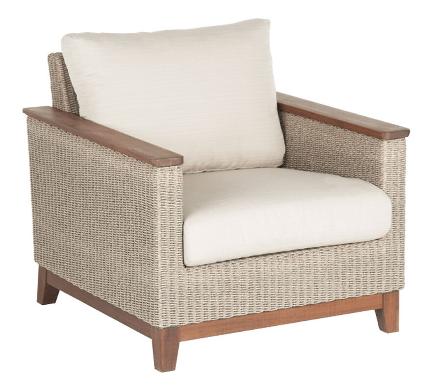 Coral Kubu Lounge Chair